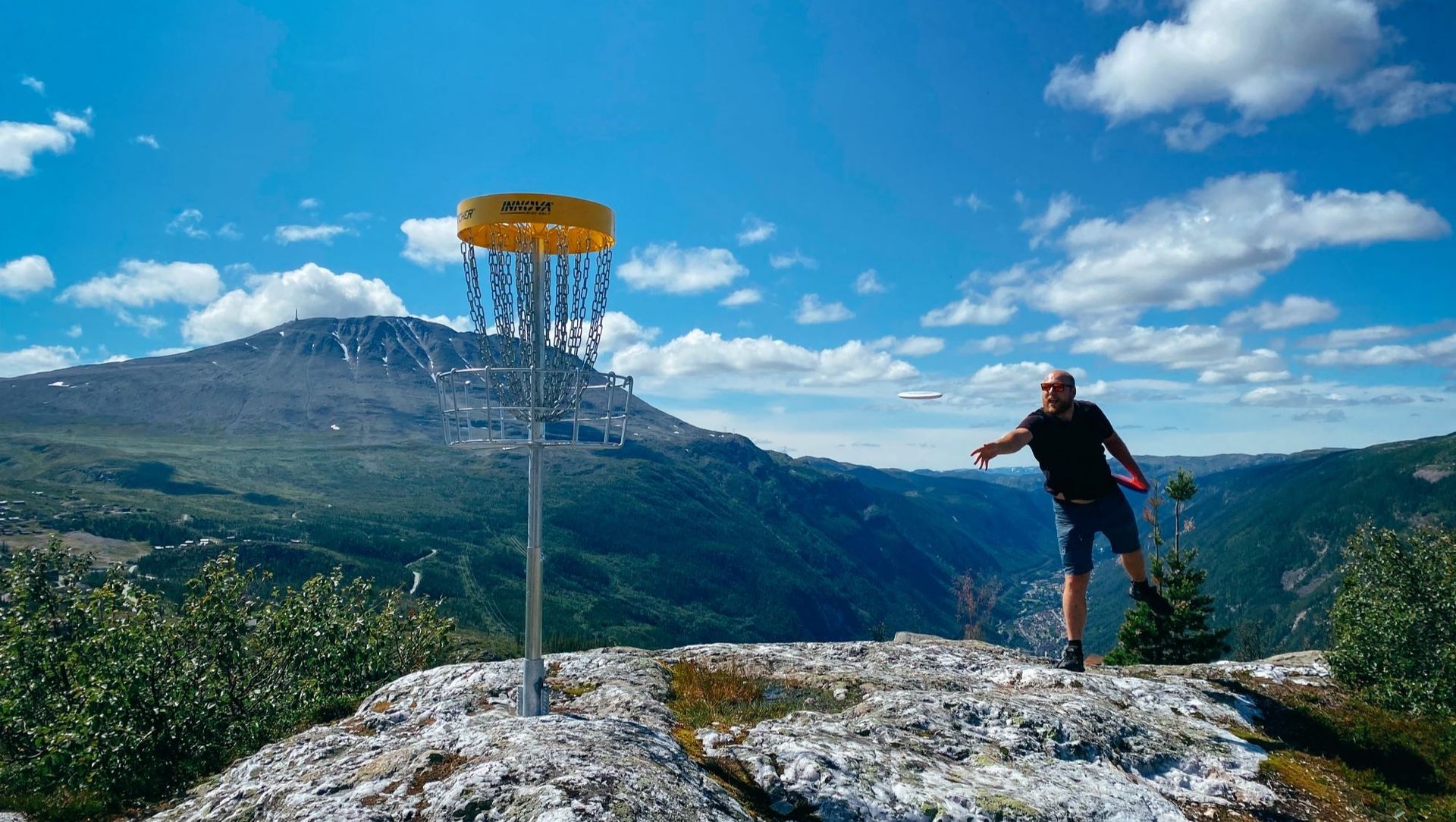Discgolf (frisbee golf)