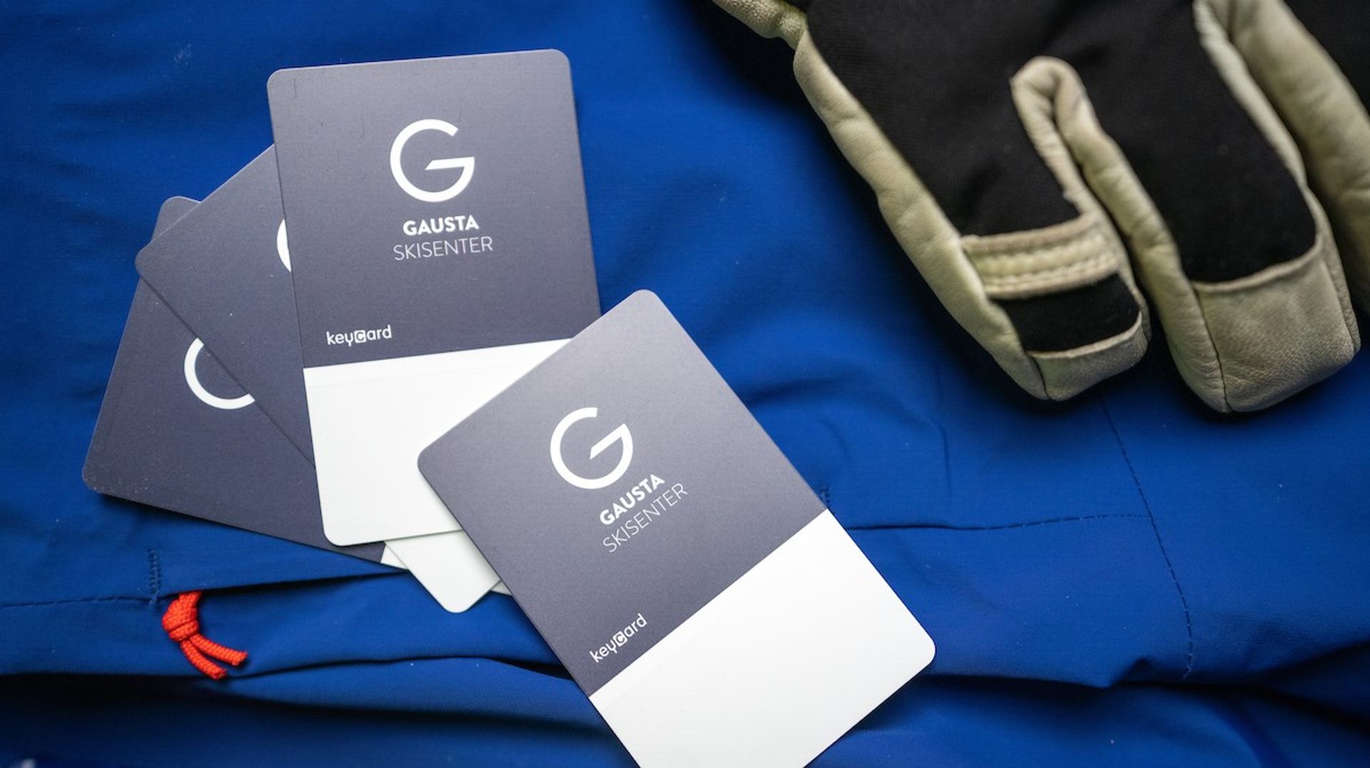 Collecting and activate your season pass