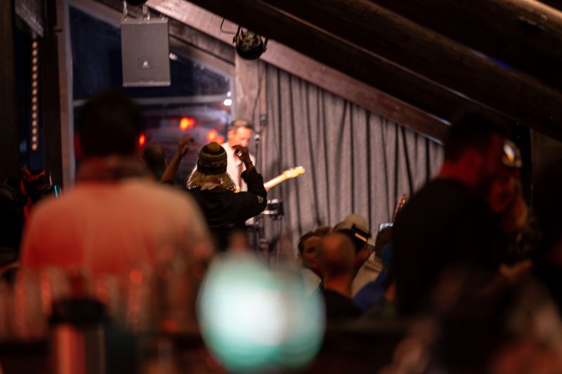 Loftet Afterski Stemning Live Musikk Dj Trubadur Yngve Ask